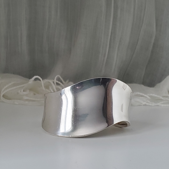 Jewelry - 925 Sterling Wide Sculpted Cuff Bracelet